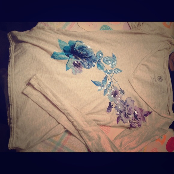 American Eagle Long sleeve