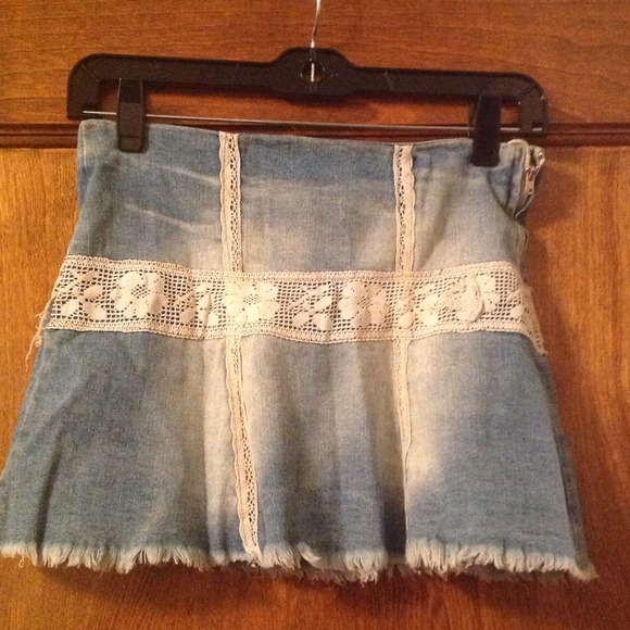 🚫SOLD in Bundle🚫Denim Skirt