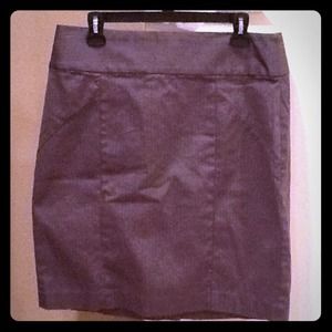 Banana Republic grey striped pencil skirt