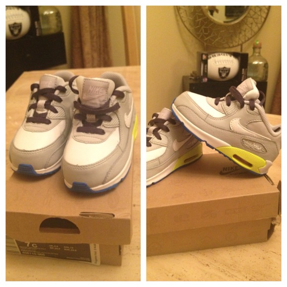 Toddler Air Max 90 ((((SOLD))))