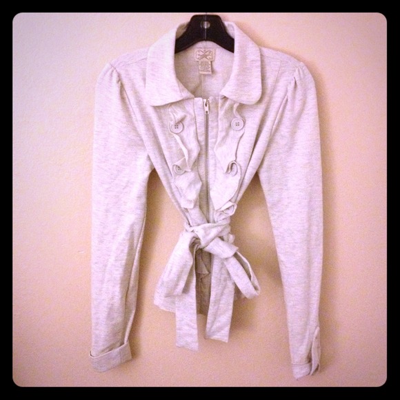 Ruffle Style Jacket