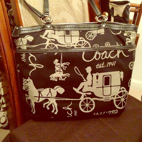 Coach Tote