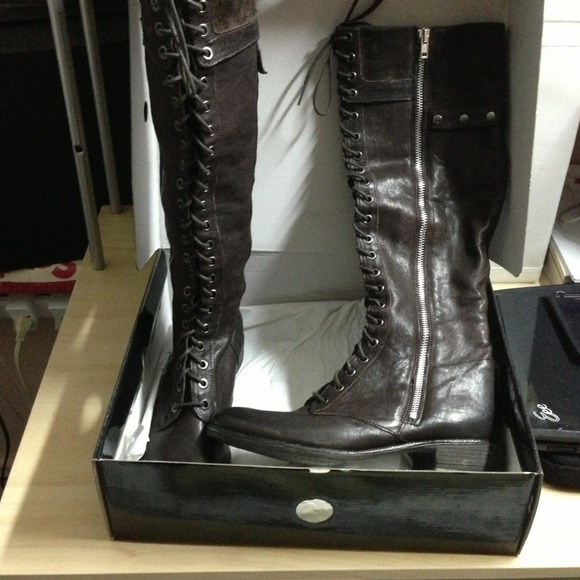 Boutique 9 Leather Boots🌸