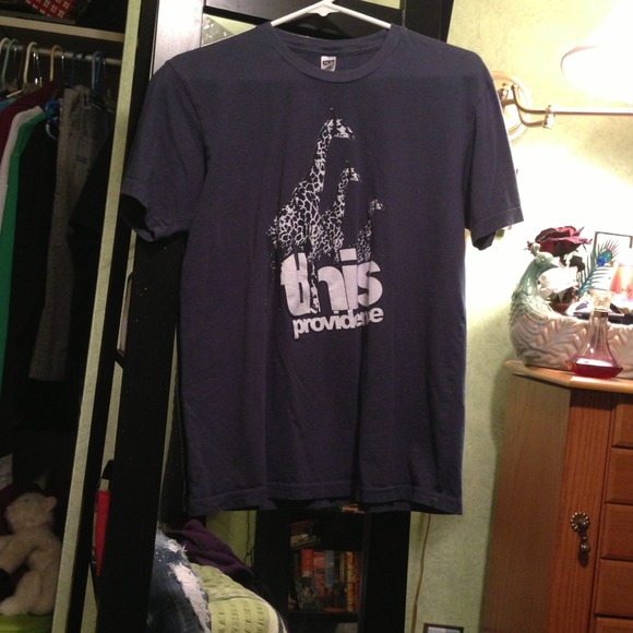 This Providence giraffe Tshirt