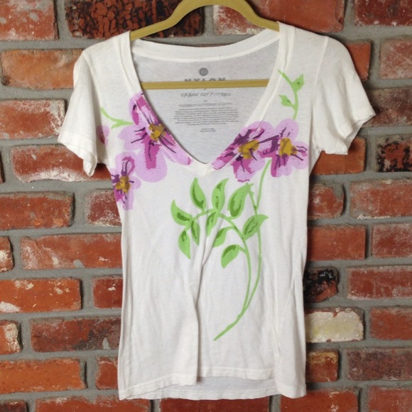 Floral t-shirt NYLON for urban outfitters