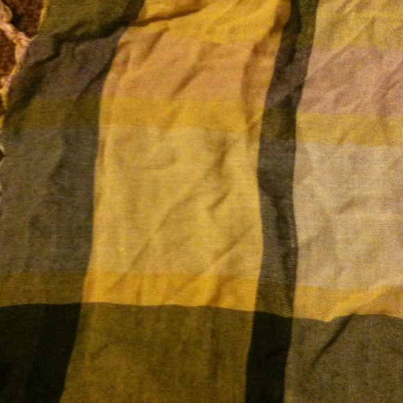Scarf - Picture 2 of 3