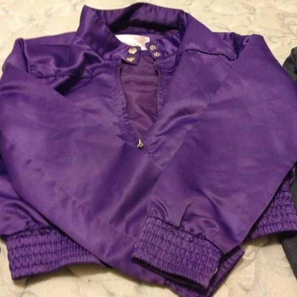 Half Jacket - Picture 2 of 2