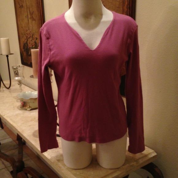 Mauve Inc. sweater
