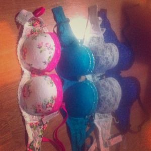 🔥🔥!!REDUCED!!🔥🔥34DD multiway Balconnett bras