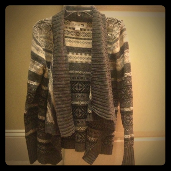 Forever 21 Sweaters - Grey and white cardigan sweater