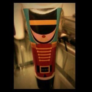 AVON amazing lotion!!