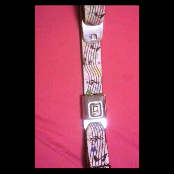 GMT belt . Clicks together by an actual seat belt! - Picture 1 of 1