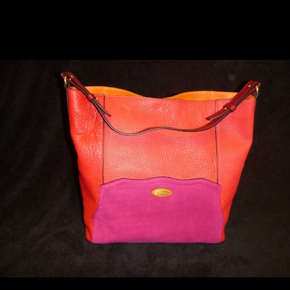 NWT Tahari suede bingberry