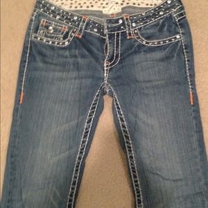 *RESERVED*LA Idol Jeans. Very cute pair of jeans.