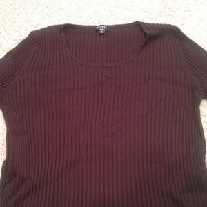 Short sleeve sweater