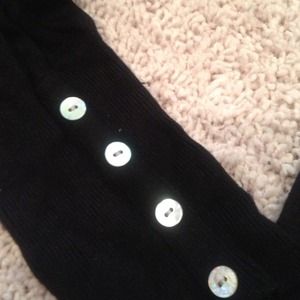 Long sleeve vneck sweater with buttons on sleeves