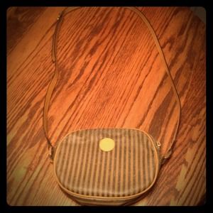 🌟reserved for @418ariana🌟  Vintage Fendi bag