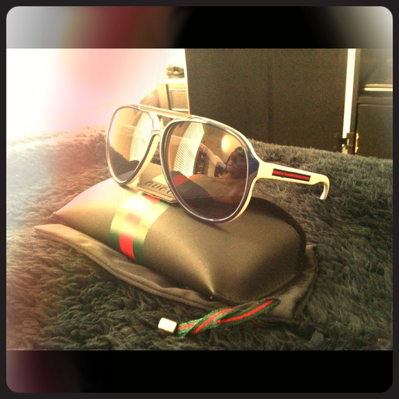 On Hold💥 Reduced💥Authentic mens Gucci sunglasses