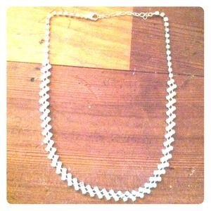 Neckless(don't know the brand)