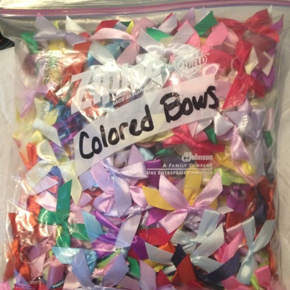 Accessories - Dog bows in a huge assortment of colors!