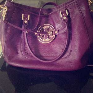 New Beautiful purple Tory Burch purse.