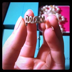 Peace ring! Approx. size 8