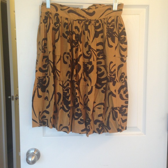 Great Anthropologie skirt!
