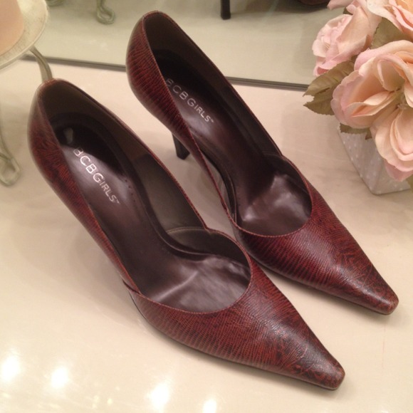 BCBG shoes