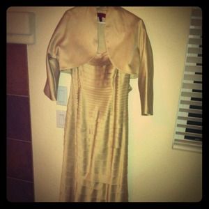 Laser cut champagne Adrianna Pappell gown, bolero