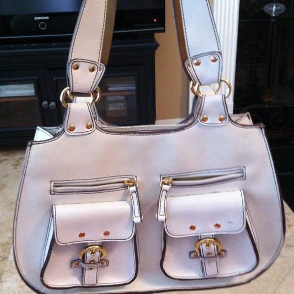 Purse - Picture 1 of 3