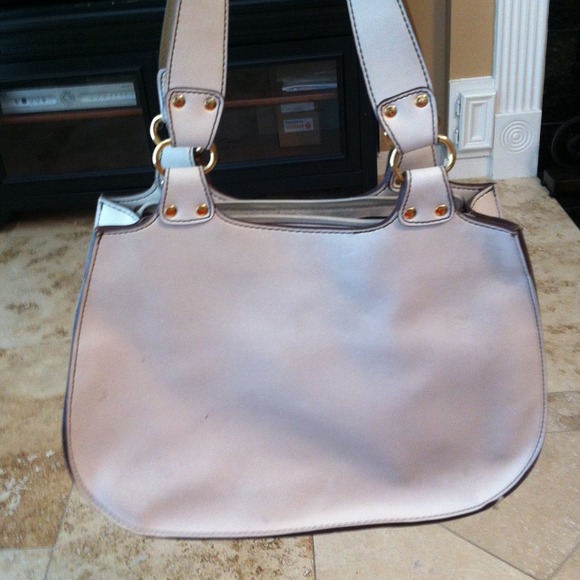 Purse - Picture 2 of 3