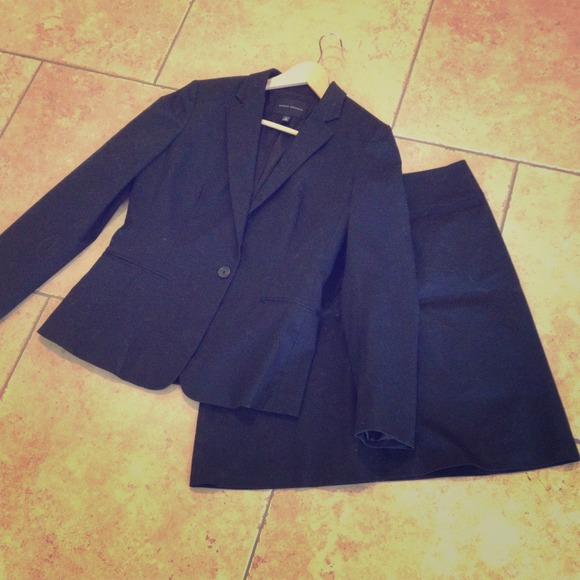 SOLD Black Banana Republic skirt suit