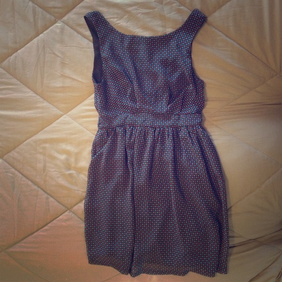 V-back vintage dress