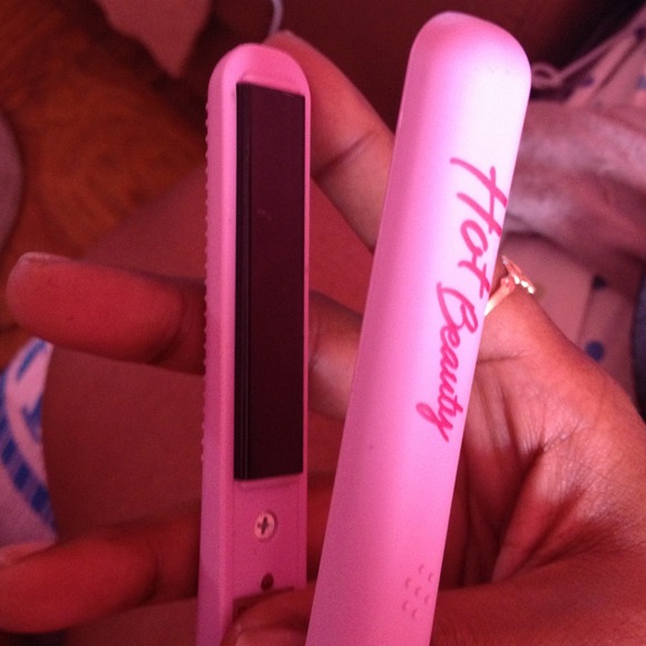 Hot Beauty [PINK] .5 inch flatiron. <2 in stock> - Picture 2 of 3