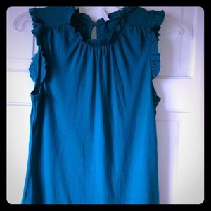 Teal green sleeveless Tee