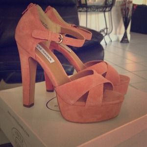 Steve Madden size 8 heels