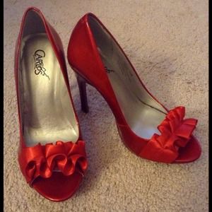 Sexy red Carlos Santana pumps