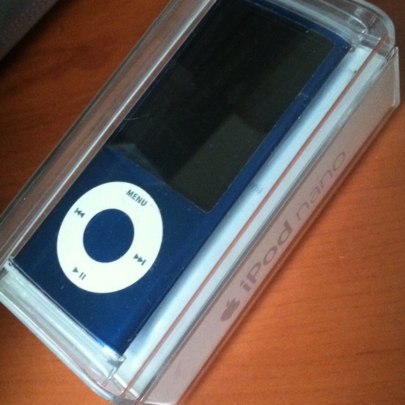 ipod nano 8gb w/camera