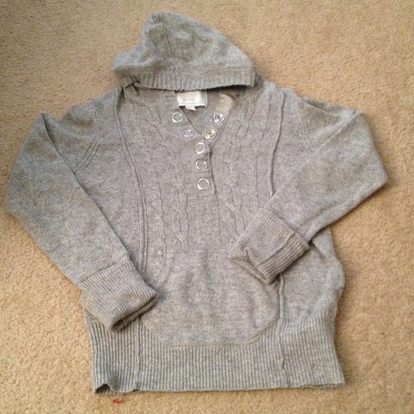 🔴SOLD🔴Limited Too gray hoodie