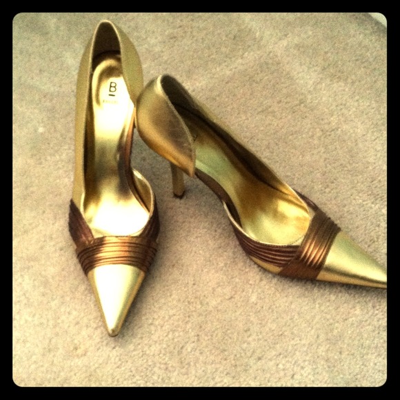 Gold and Bronze Metallic Pumps