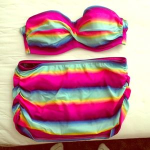 🚫SOLD🚫Victoria's Secret Bandeau/Skirt Bikini