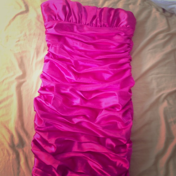 Pink strapless party dress