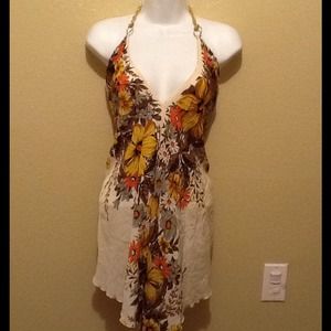 **BUNDLE loveryker**Backless Halter Top / Dress