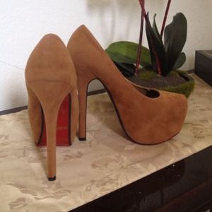 Suede stilettos red bottoms