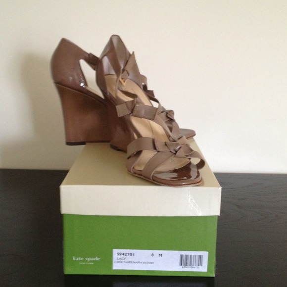 Extra 20% off!! Kate Spade wedges