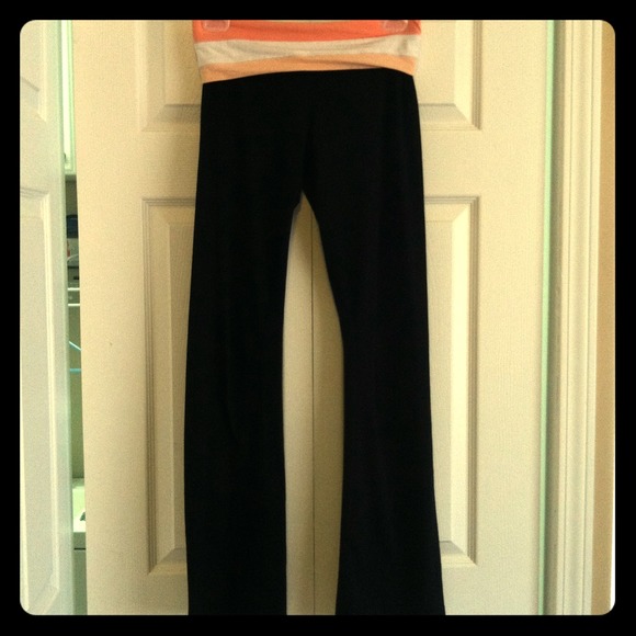 Pants - 🔴BUNDLED🔴SALE! NWOT Yoga Pants