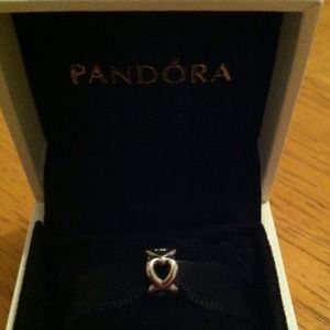 Bundle cupcake pandora and a heart spacer