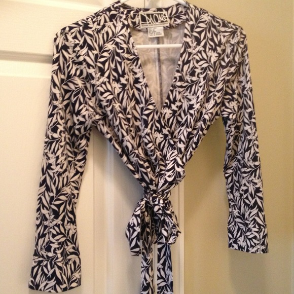 Diane Von Furstenberg Collectors Wrap Top