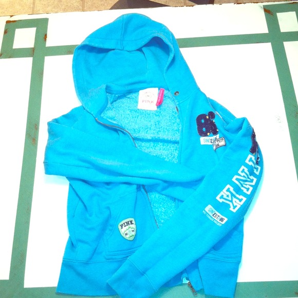 Victoria's Secret Pink Line Sweatshirt!