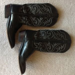 J. Chisholm Cowgirl boots in black